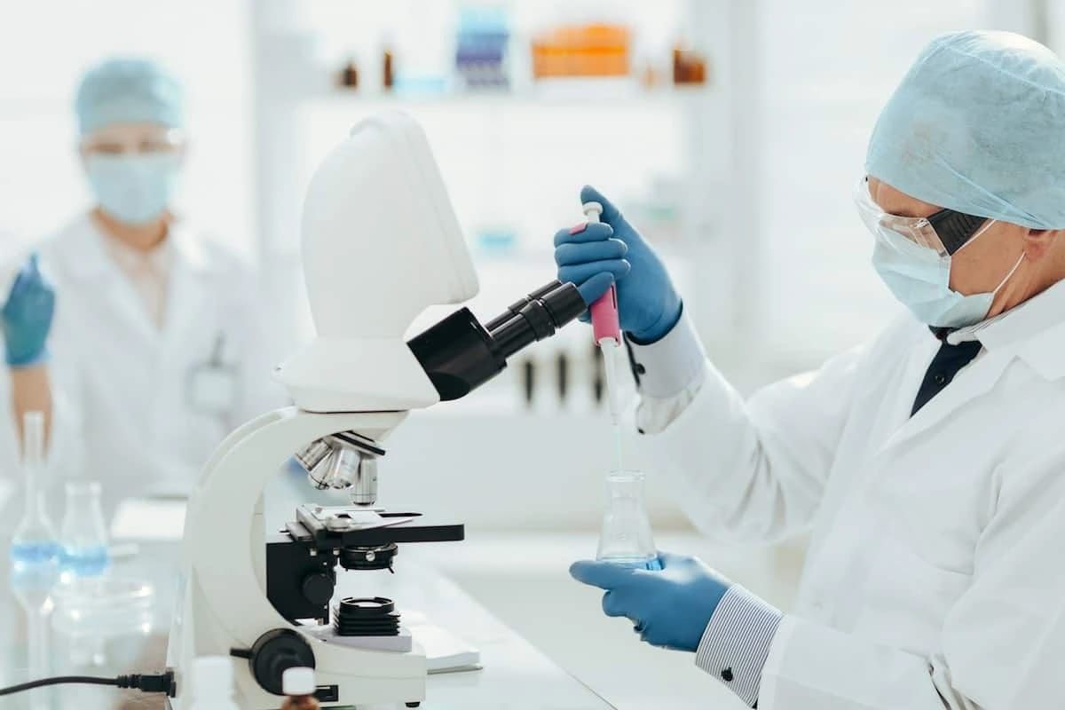 Evolution from precision medicine to ubiquitous health